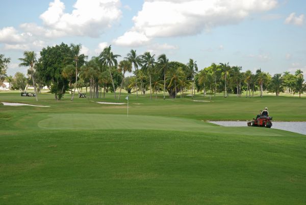 Golf Course Maintenance in Salisbury